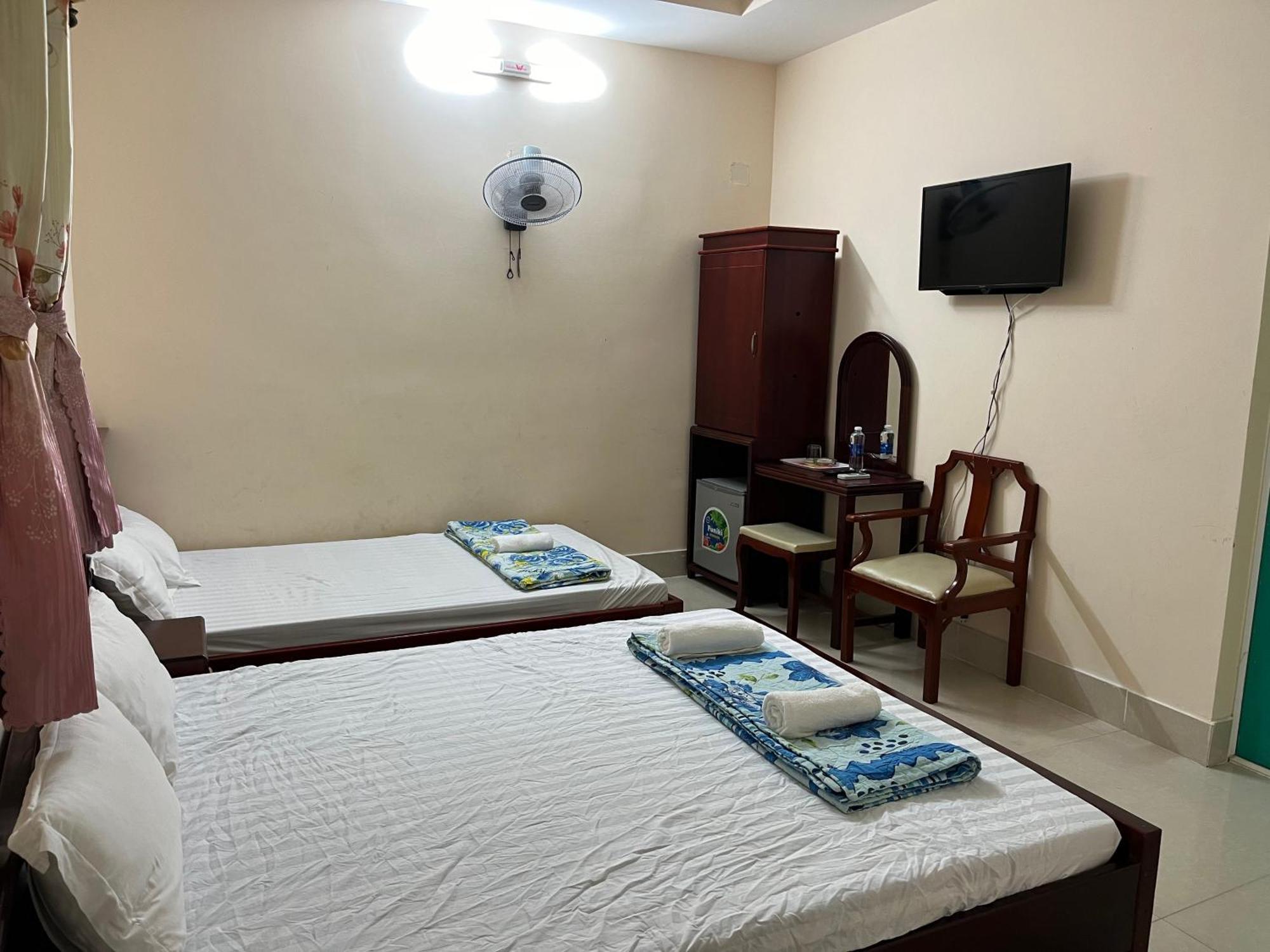 Hoang Oanh Motel Long Hai Exterior photo